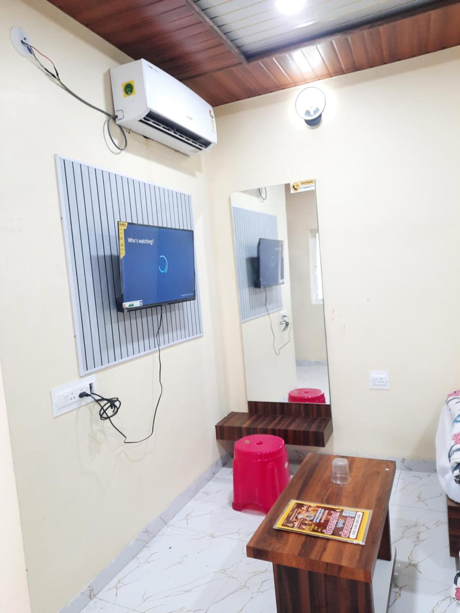 Hotel Ganga Sagar Ujjain Exterior photo